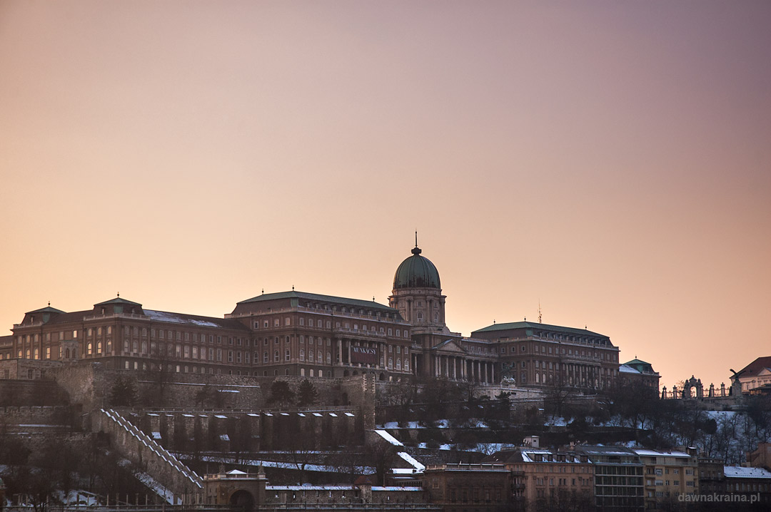 Widok na Zamek Królewski w Budapeszcie